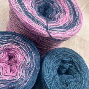 Bobbelset "EVERLASTING GALAXY" - 2.500m mit 4 Fäden