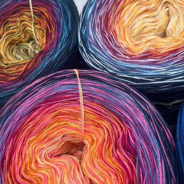 Bobbelset "GALAXY BUNDLE" - 4.000m mit 4 Fäden – Bild 4