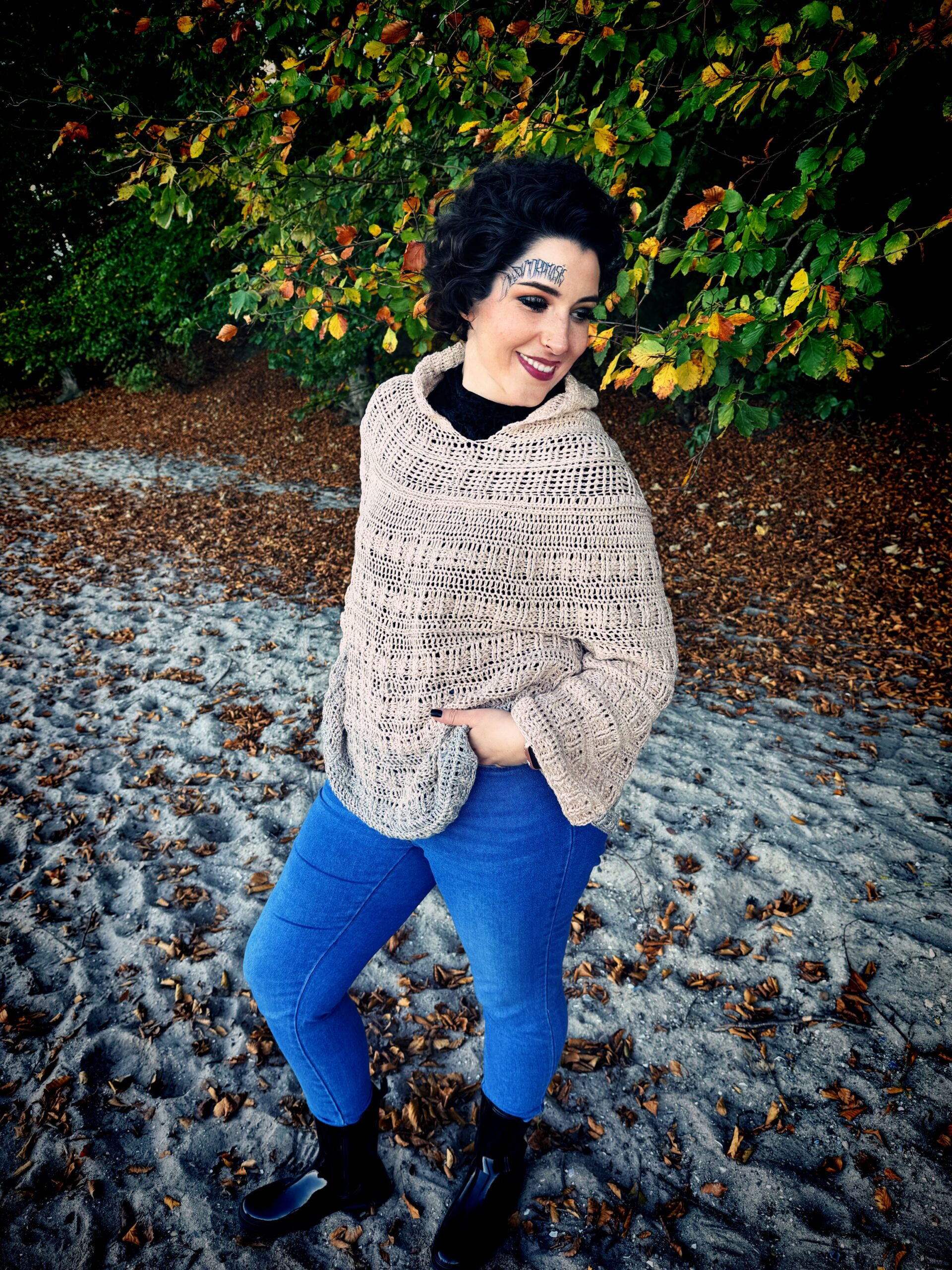 Häkelanleitung Kapuzenpulli "MONDTÄNZER" – Bild 5